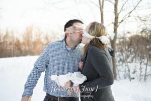 gender reveal minneapolis baby reveal maternity newborn photographer