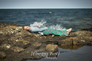 lake superior outdoor woods minneapolis maternity newborn photographer