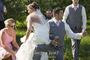 minnesota harvest apple orchard jordan minneapolis wedding photographer