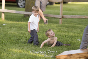 minnesota harvest apple orchard jordan minneapolis wedding photographer