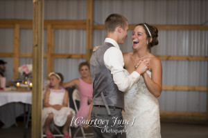 minnesota harvest apple orchard jordan minneapolis wedding photographer