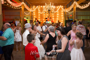 minnesota harvest apple orchard jordan minneapolis wedding photographer