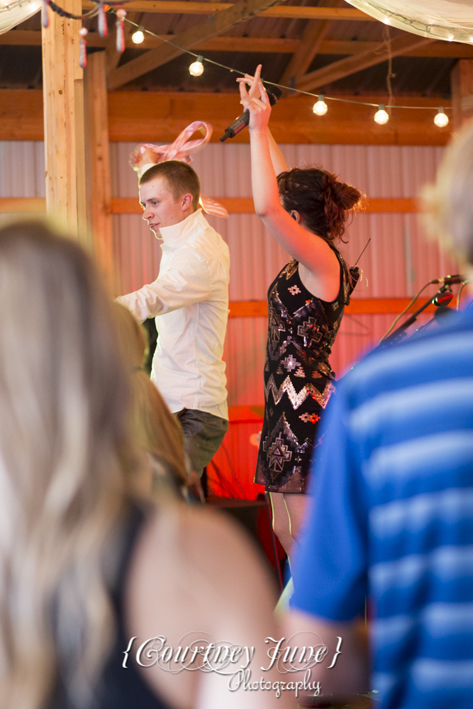 minnesota-harvest-apple-orchard-jordan-minneapolis-wedding-photographer-162