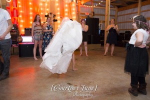 minnesota harvest apple orchard jordan minneapolis wedding photographer