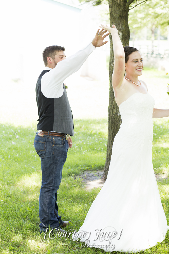 wright-county-fairgrounds-minneapolis-wedding-photographer-24