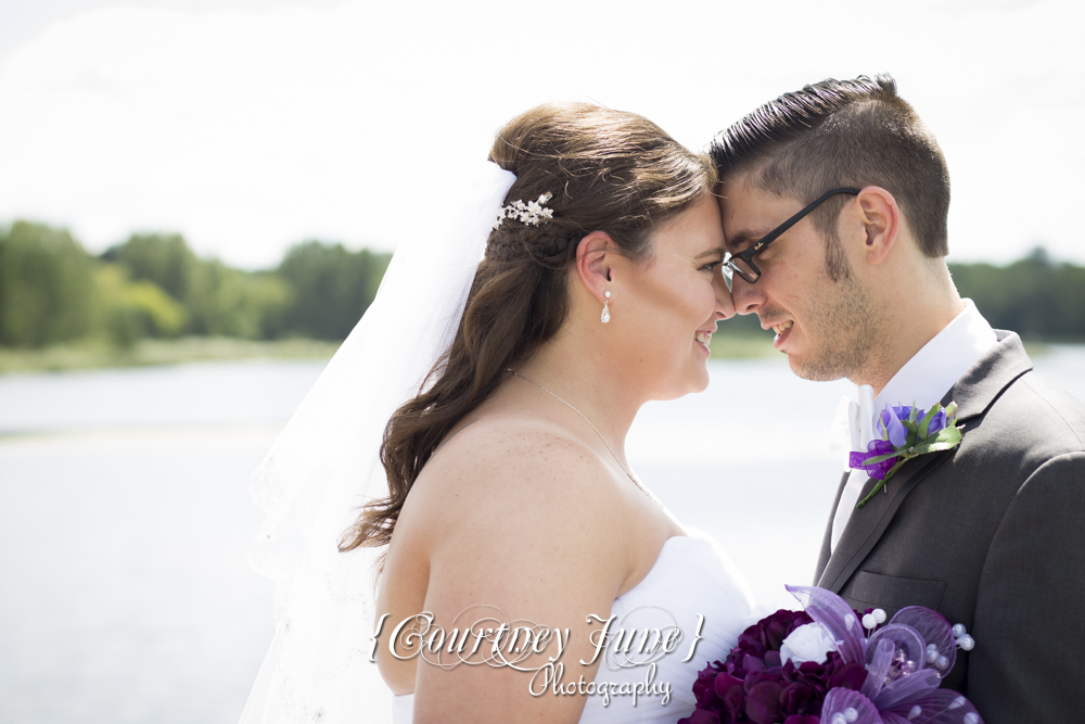 bloomington-hilton-minneapolis-hilton-purgatory-creek-park-wedding-photographer-10