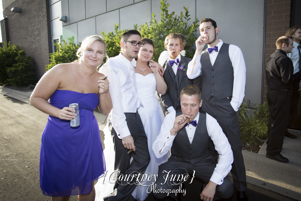 bloomington-hilton-minneapolis-hilton-purgatory-creek-park-wedding-photographer-36