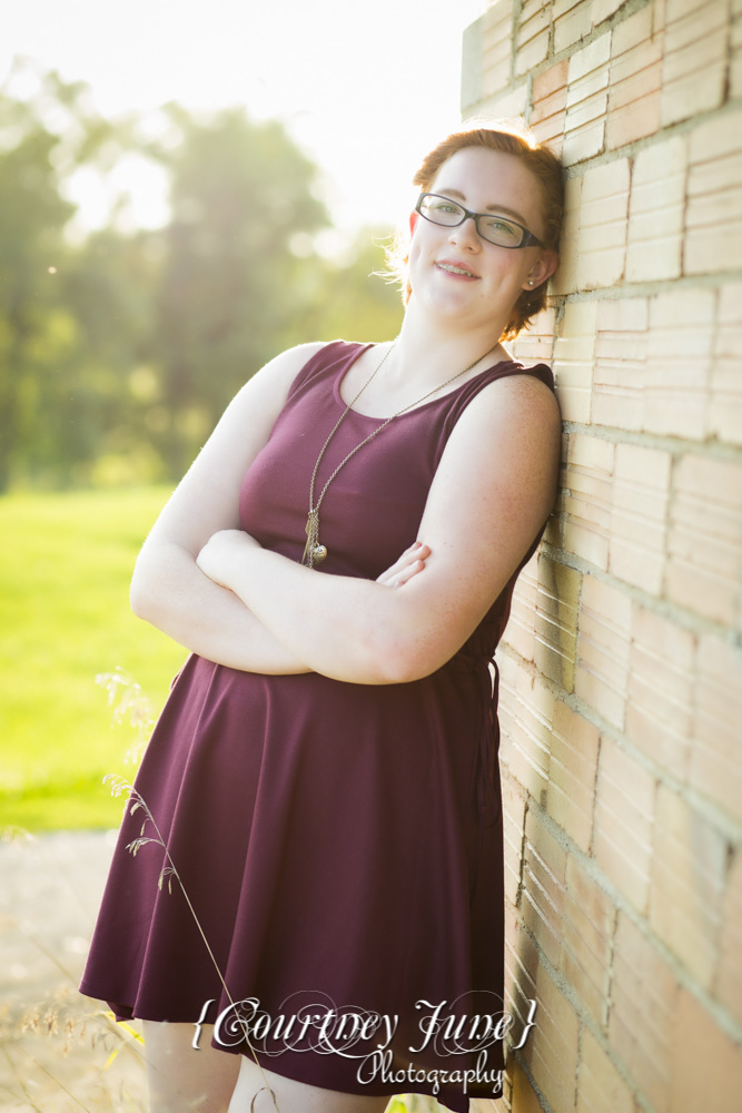 minnesota-river-outdoor-field-minneapolis-senior-portrait-photographer-03