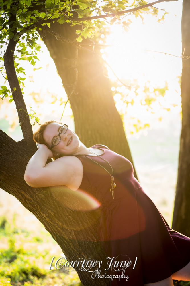 minnesota-river-outdoor-field-minneapolis-senior-portrait-photographer-13