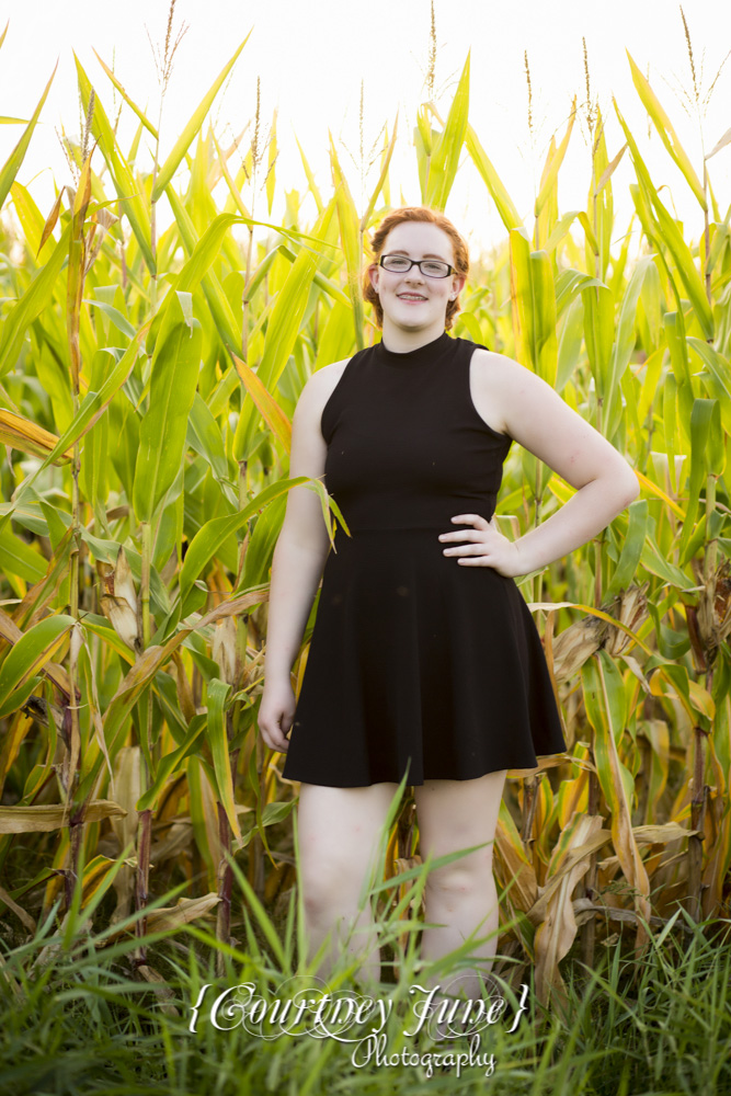 minnesota-river-outdoor-field-minneapolis-senior-portrait-photographer-14