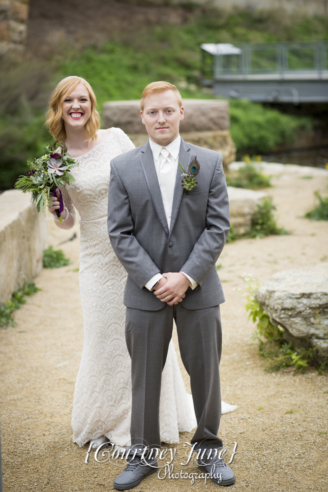 us-bank-stadium-vikings-minneapolis-mill-city-stone-arch-bridge-minneapolis-wedding-photographer-35