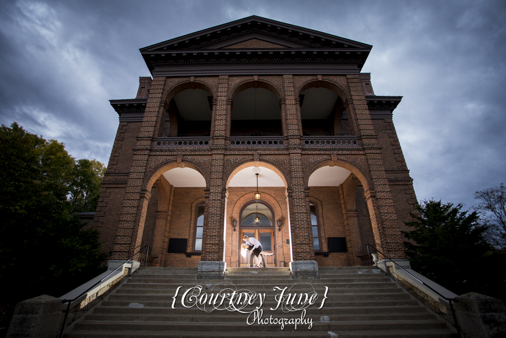 downtown stillwater st croix river washington county historic courthouse minneapolis wedding photographer