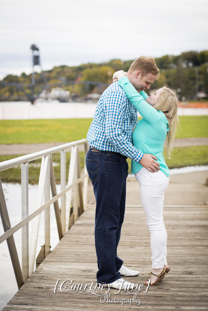 downtown-stillwater-st-croix-river-washington-county-historic-courthouse-minneapolis-wedding-photographer-08