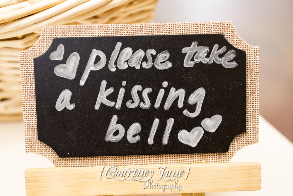 minnesota-harvest-apple-orchard-jordan-minneapolis-wedding-photography-06