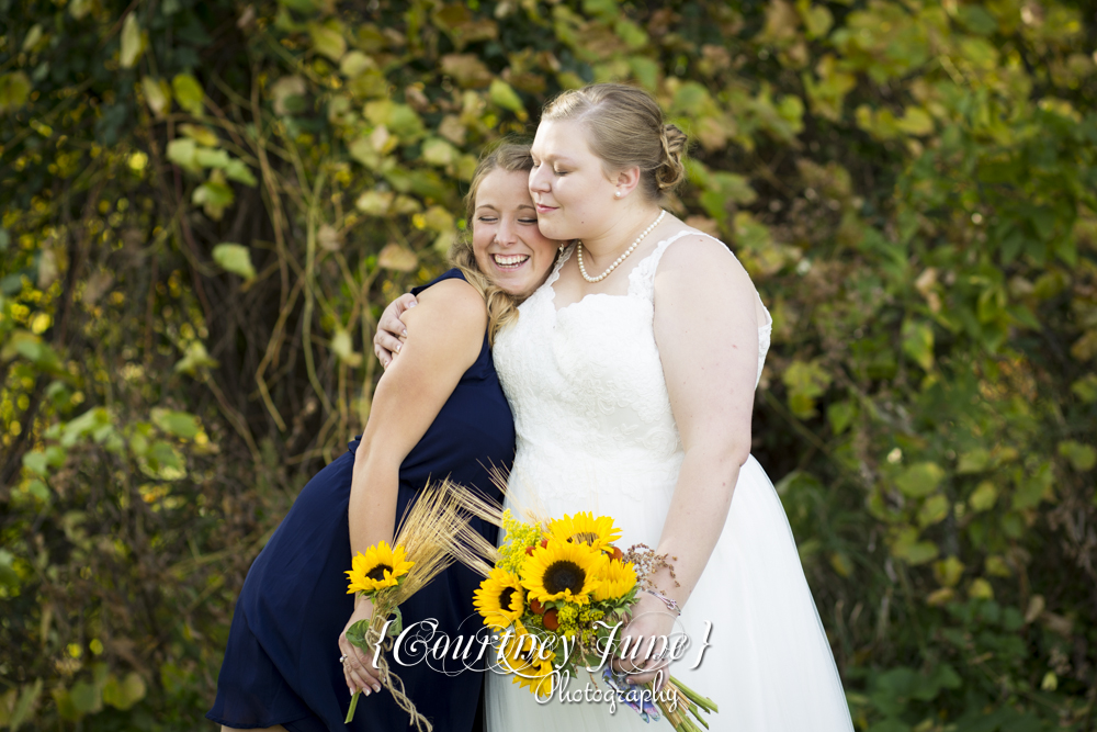 minnesota-harvest-apple-orchard-jordan-minneapolis-wedding-photography-24