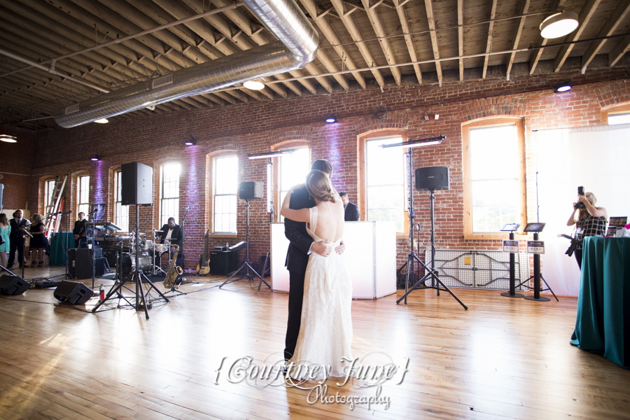 minneapolis-jx-event-venue-stillwater-wedding-photographer-394