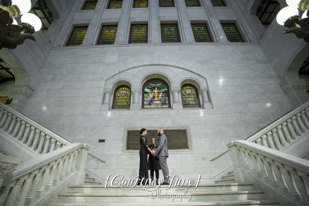 minneapolis-municipal-building-downtown-courthouse-minneapolis-wedding-photographer-24