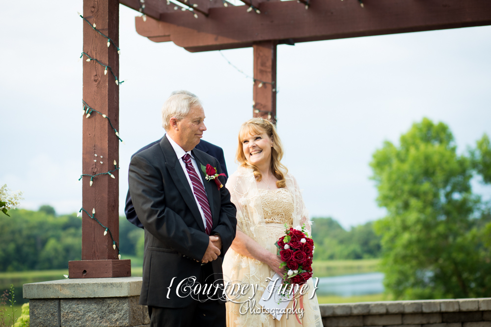 Minnesota Horse and Hunt Club Wedding Photographer