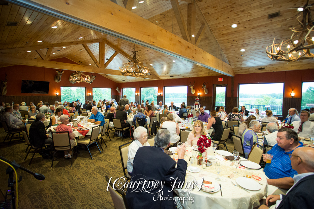 Minnesota Horse and Hunt Club Wedding Photographer