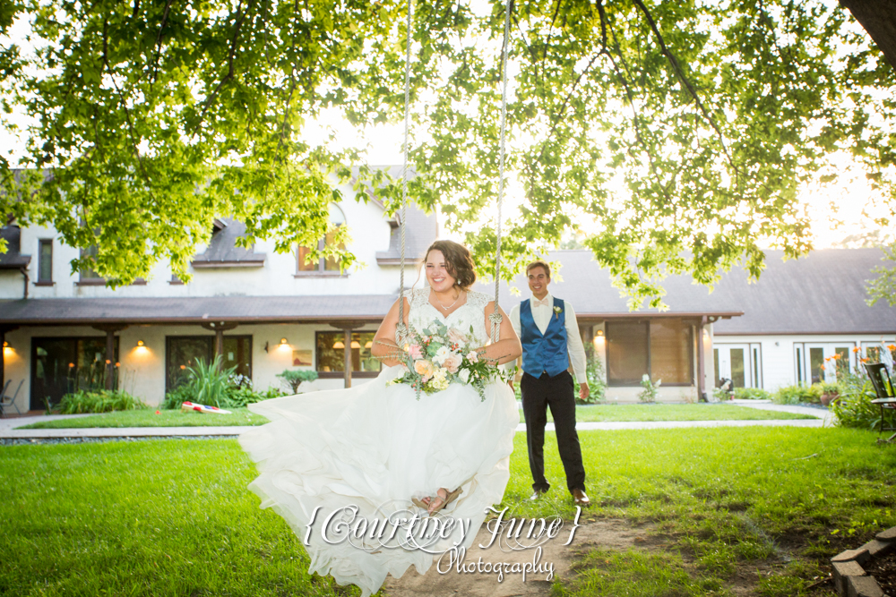 Golden Oak Farm Wedding Photographer