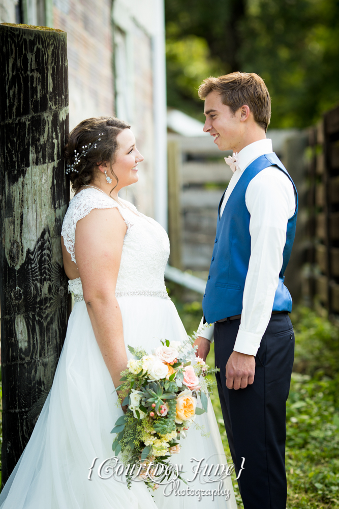 Golden Oak Farm Wedding Photographer