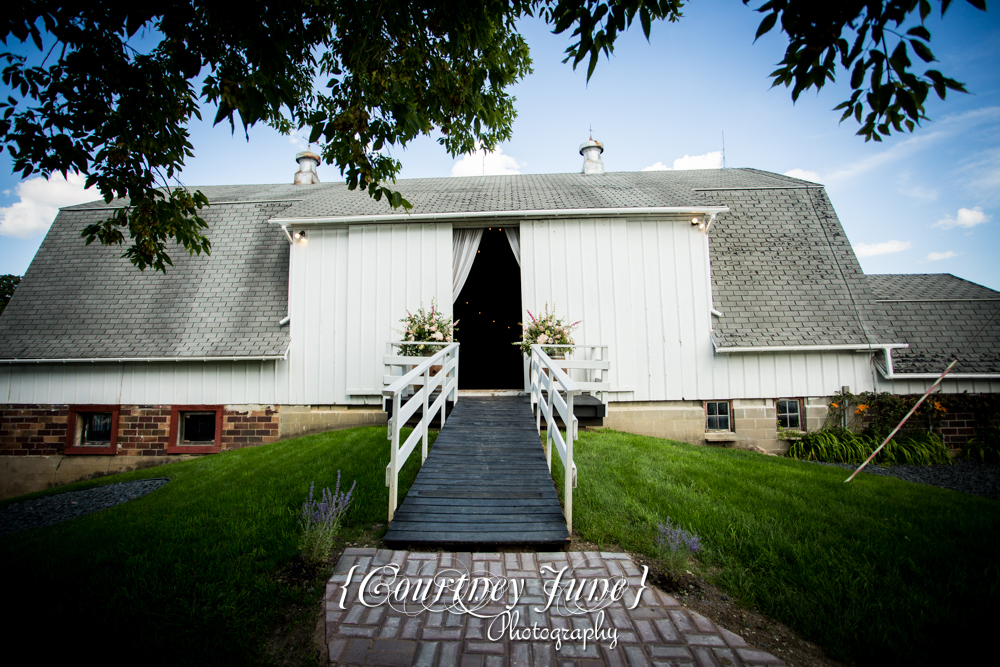 Golden Oak Farm Wedding Photographer