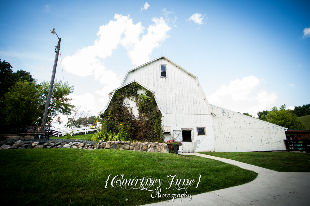 Golden Oak Farm Wedding Photographer