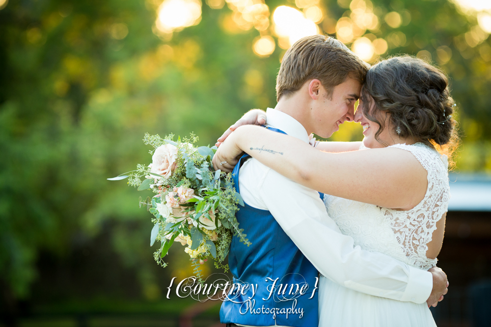 Golden Oak Farm Wedding Photographer